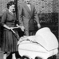 DUVAL~Céline. Tous ne deviendront pas pilote automobile.